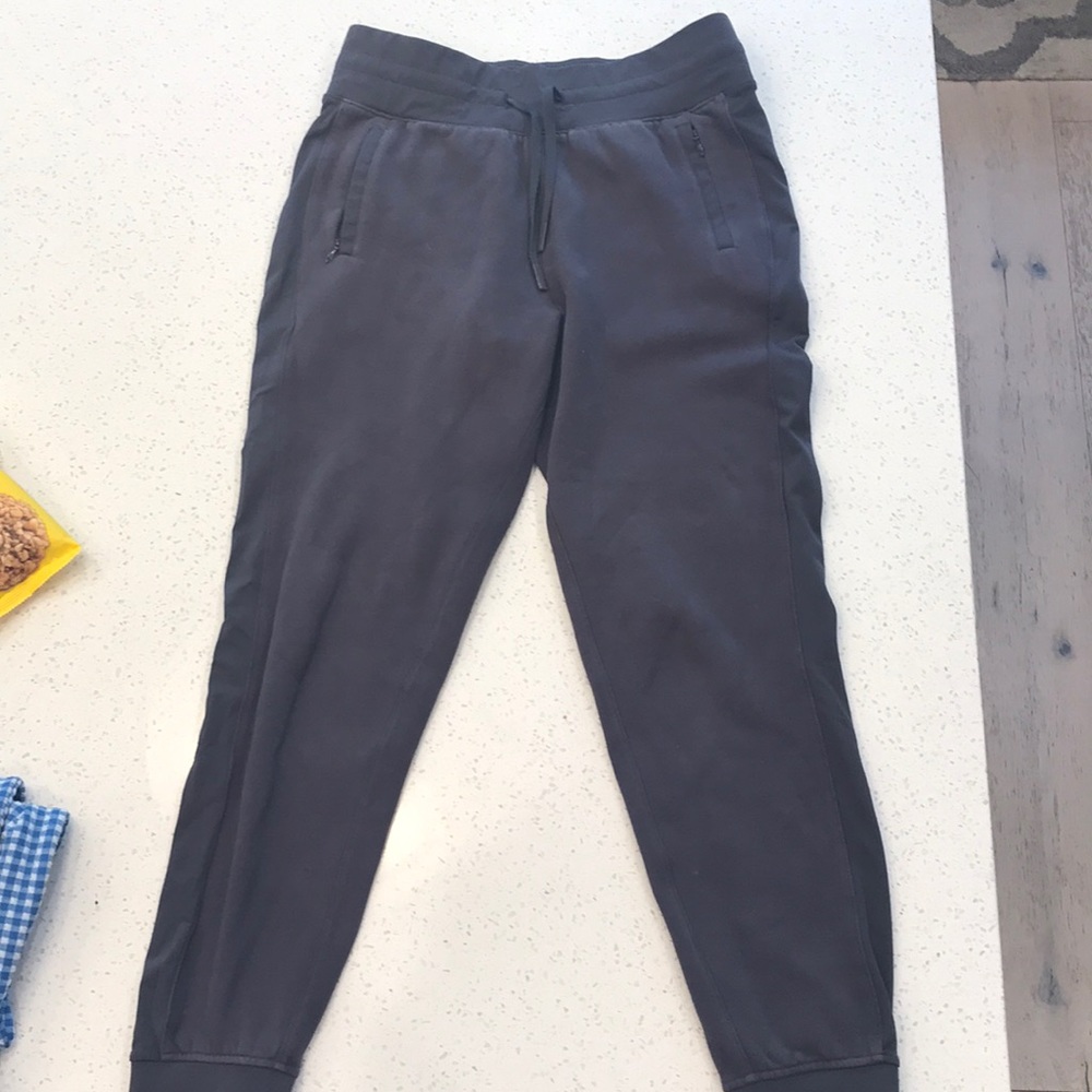 Dark grey lily lemon sweatpant joggers size 8